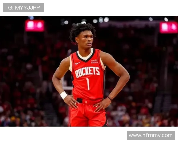 火箭队与鹈鹕精彩对决集锦回顾，感受篮球魅力与激情碰撞