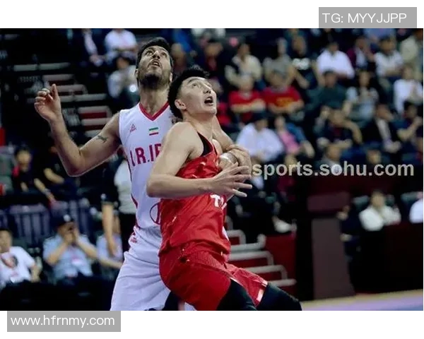 男篮热身赛迎战伊朗队备战国际赛事展现团队实力与战术配合